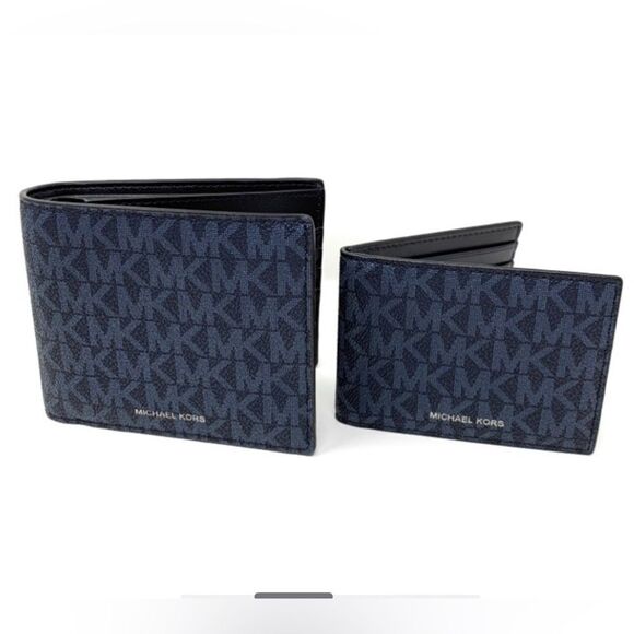 💙💙 Michael Kors Men's Cooper Bifold Wallet with Passcase, Admiral Blue - Picture 1 of 7